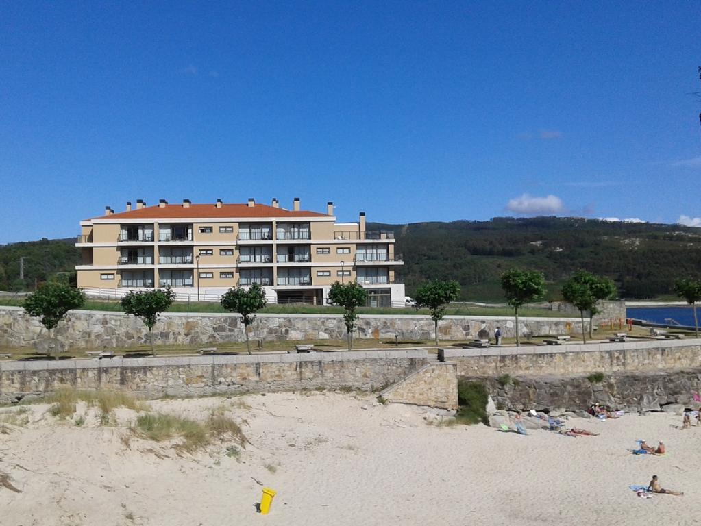 Apartamentos Turísticos Playa de Osmo Corme Exterior foto