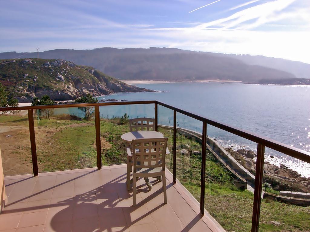 Apartamentos Turísticos Playa de Osmo Corme Exterior foto